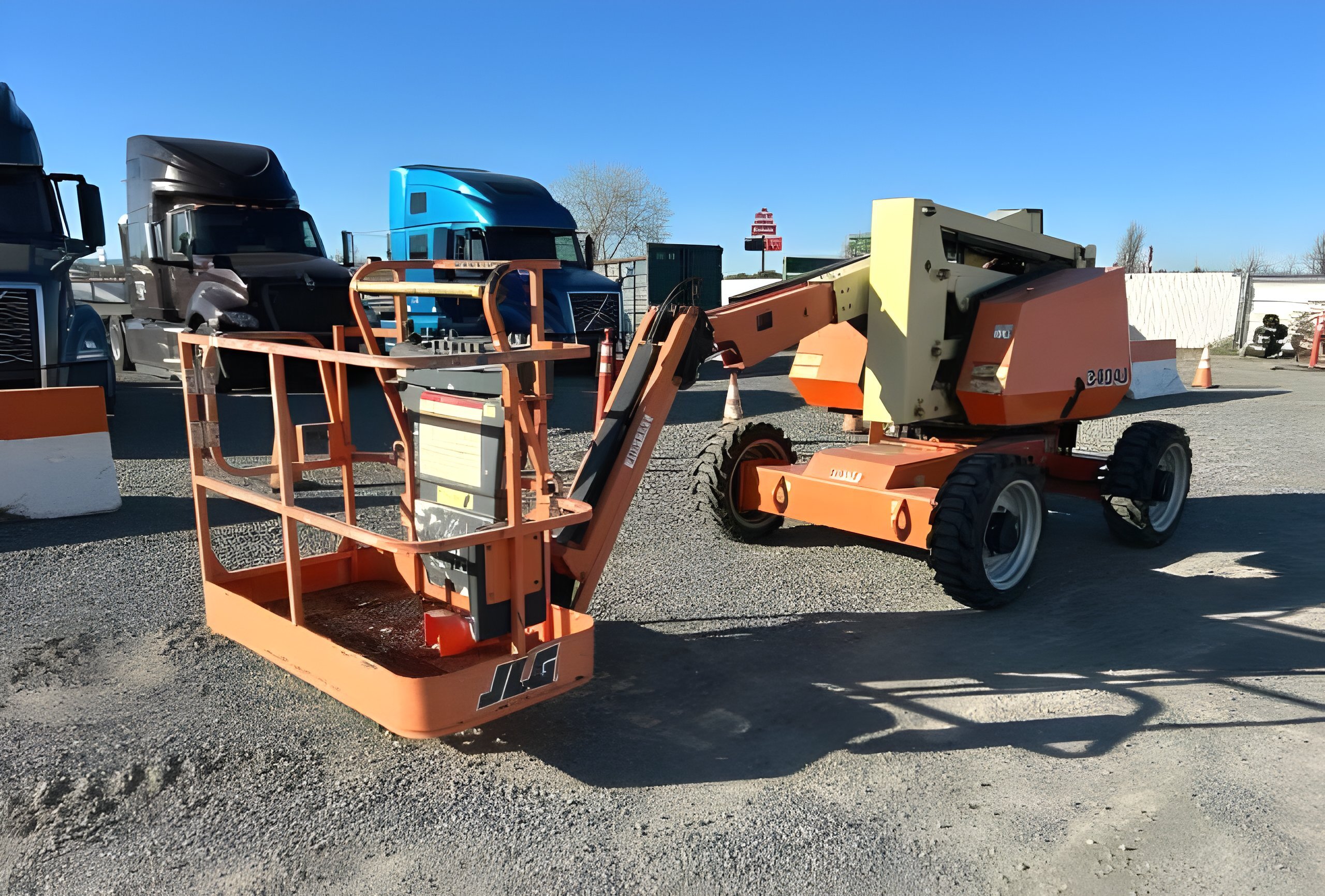 2018 JLG 340AJ