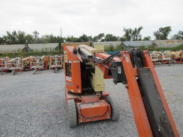 2015 JLG E300AJP-8