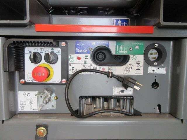 2025 Skyjack SJ3219 Micro-18