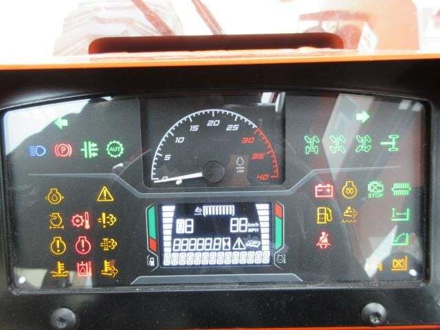 2025 SkyTrak 6034-33