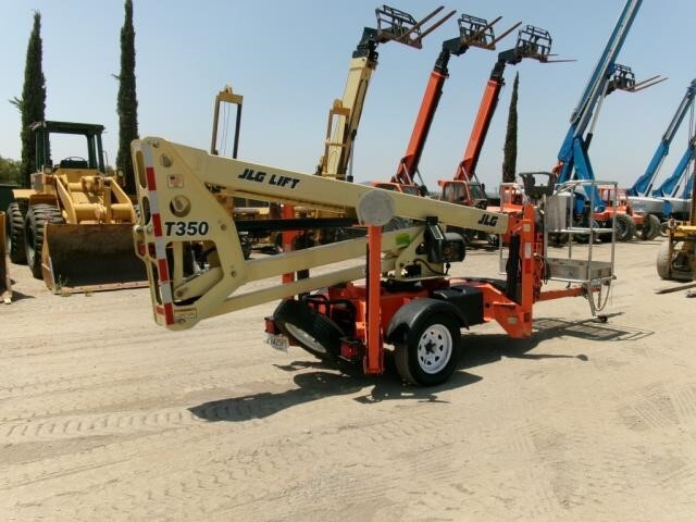 2018 JLG T350-5