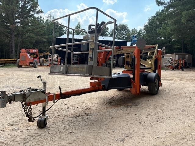 2018 JLG T350-2