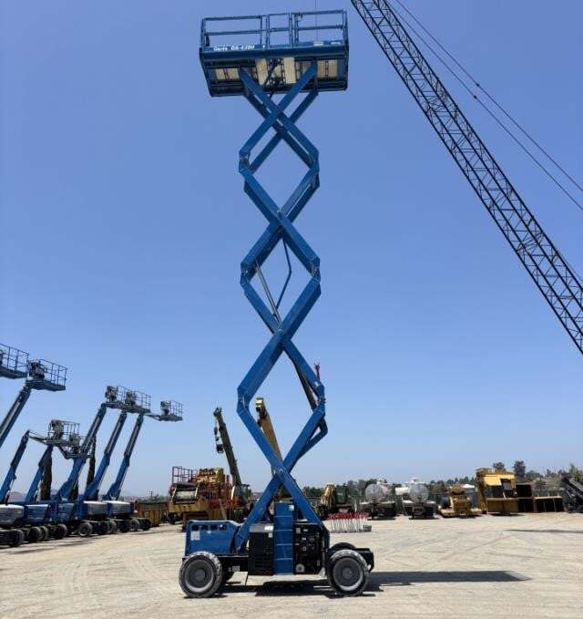 2022 Genie GS-4390 RT-18