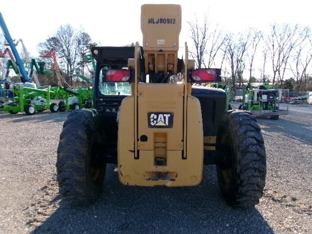 2019 CAT TL943D-5