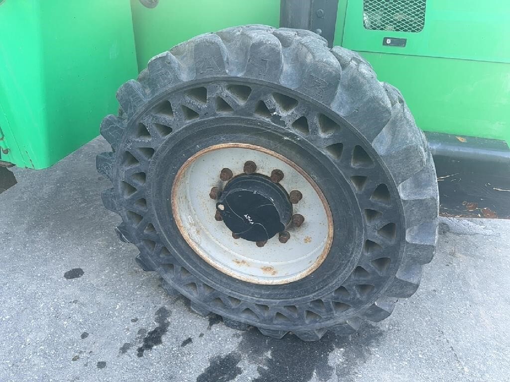 2015 SkyTrak 6042-12