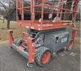 2018 Skyjack SJ-6832RT-4