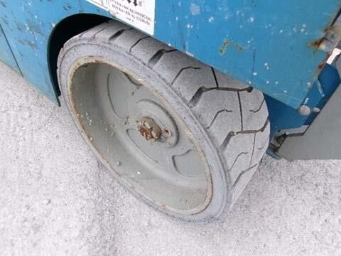 2018 Genie GS-2632-8