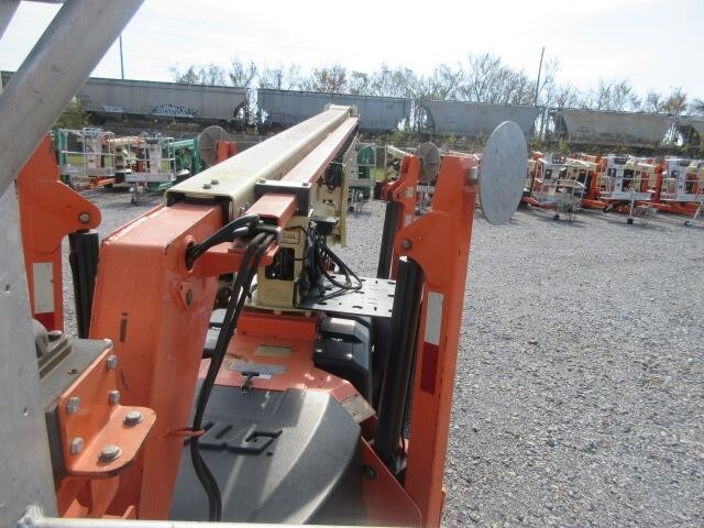 2018 JLG T350-9