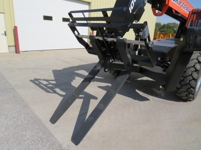 2025 SkyTrak 10054-14