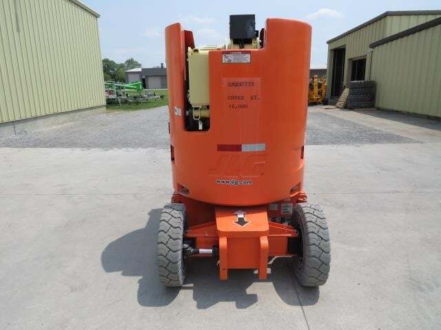 2018 JLG E300AJP-7