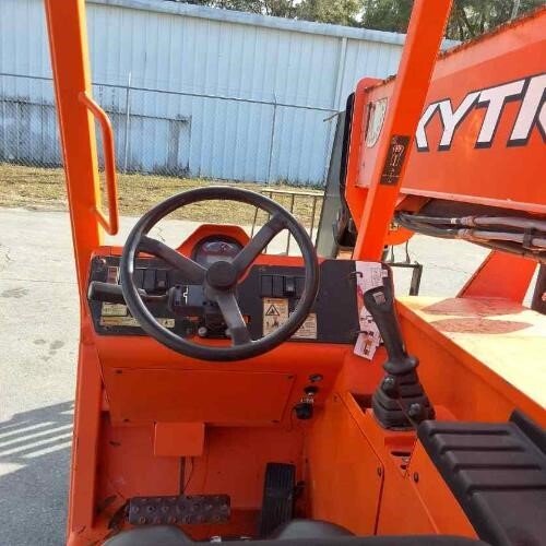 2017 SkyTrak 6042-13