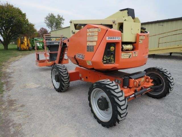 2018 JLG 340AJ-8