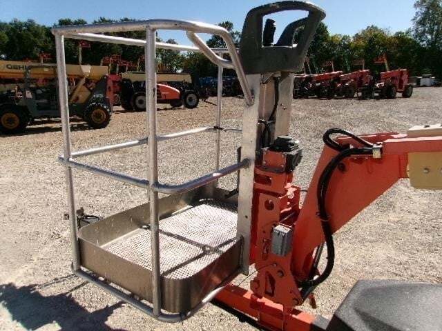 2018 JLG T350-10