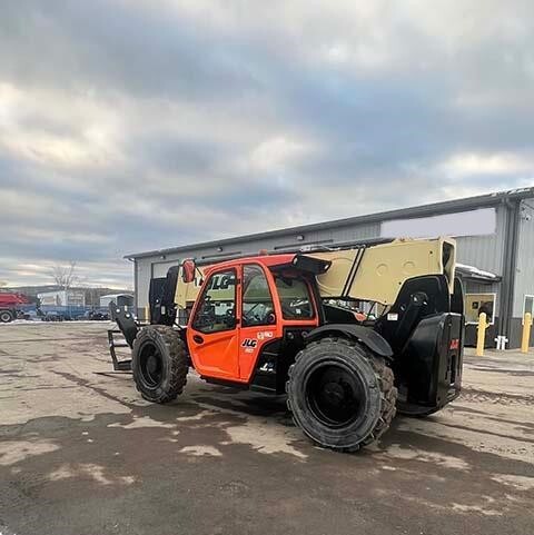 2021 JLG 1255-8