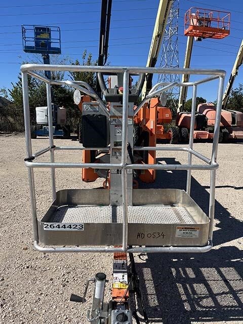 2018 JLG T500J-3
