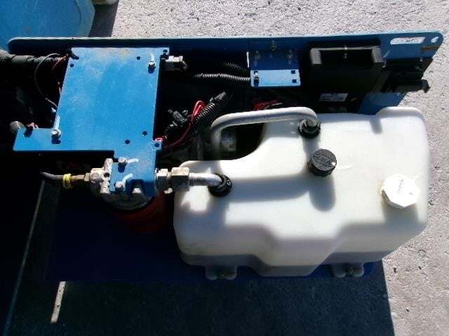 2018 Genie GS-3246-9