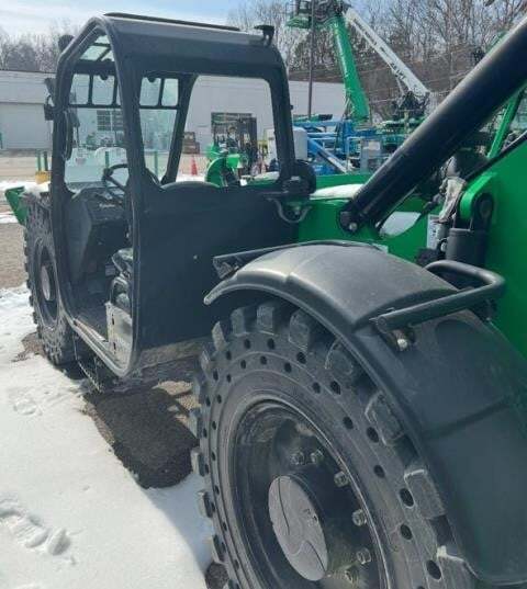 2016 Genie GTH-1056-2