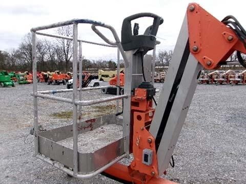 2018 JLG T500J-10