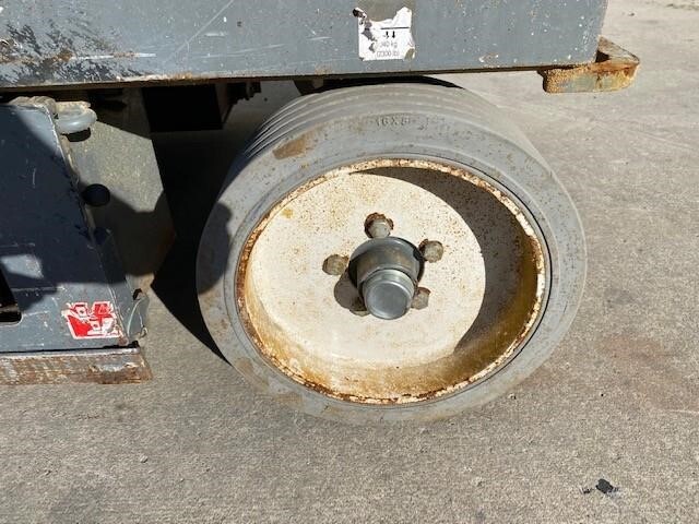 2012 Skyjack SJ4632-8