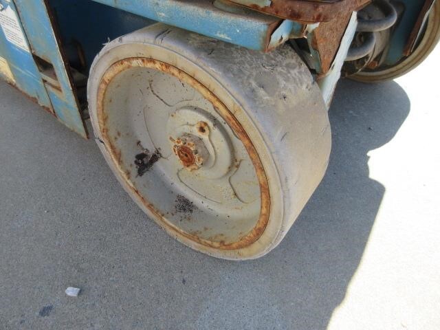 2015 Genie GS-1930-8