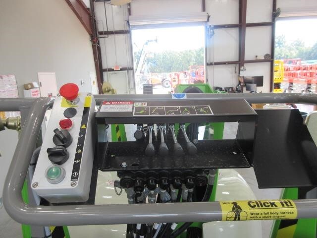 2026 Niftylift TM42T-8