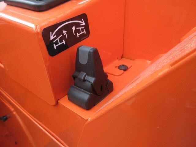 2025 SkyTrak 8042-22