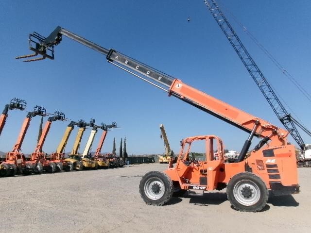 2017 SkyTrak 8042-24