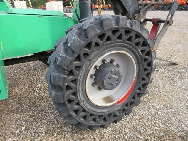 2016 SkyTrak 8042-12