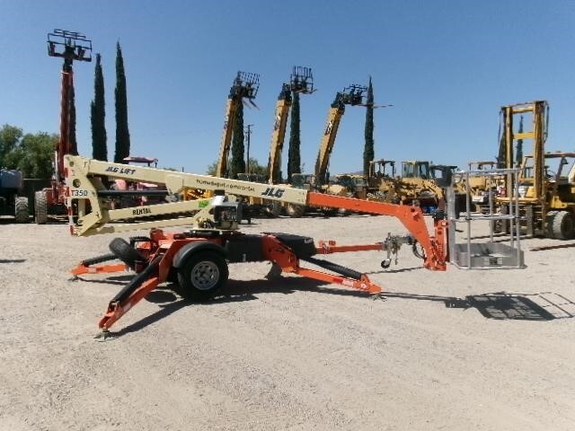 2018 JLG T350-19