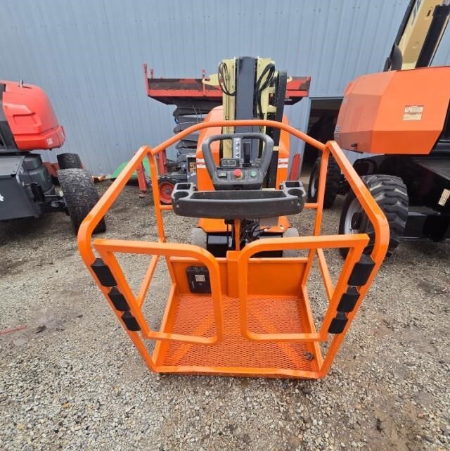 2015 JLG Toucan 32E-2