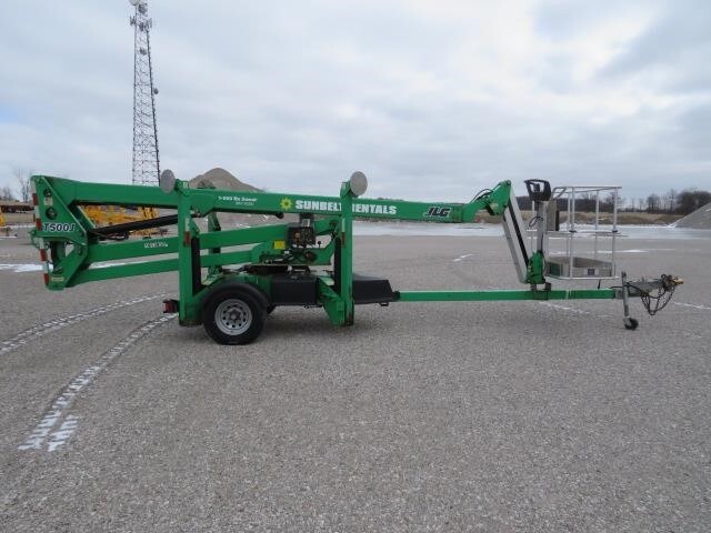 2017 JLG T500J-2