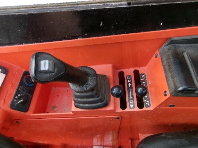 2018 SkyTrak 8042-18