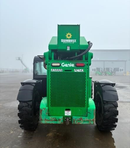 2016 Genie GTH-1056-2