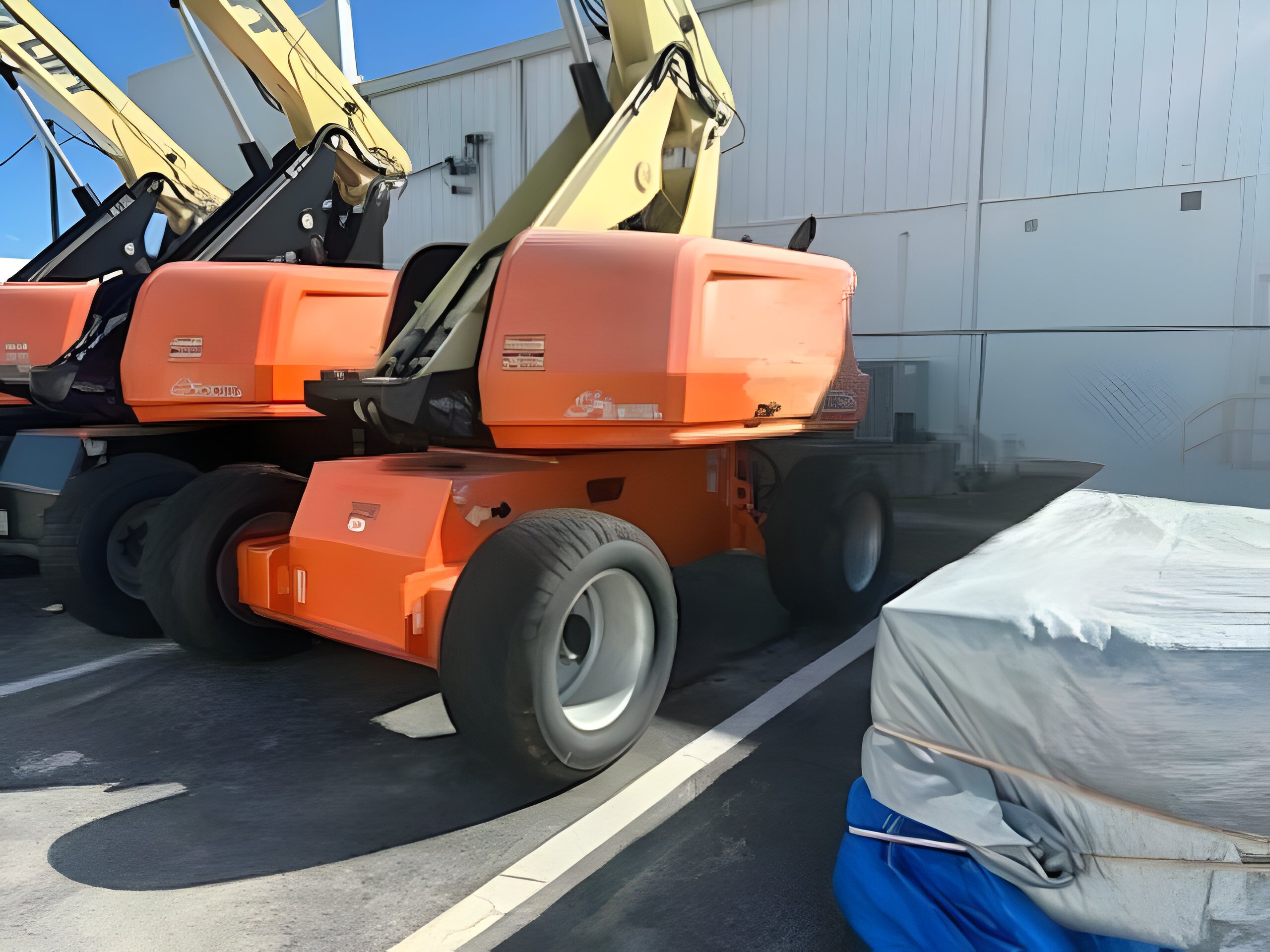 2022 JLG 660SJ
