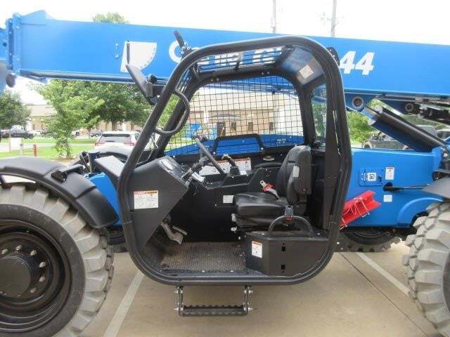 2024 Genie GTH 844-18