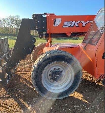 2018 SkyTrak 8042-4
