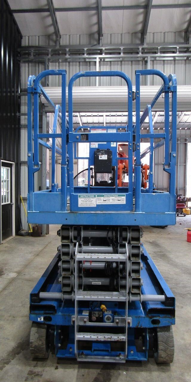 2019 Genie GS-3246-4