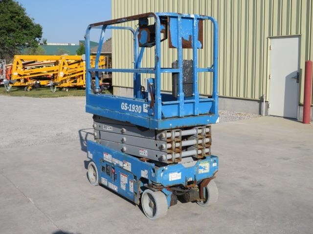 2018 Genie GS-1930-4