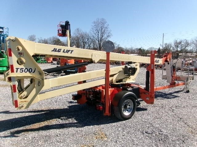 2020 JLG T500J-3