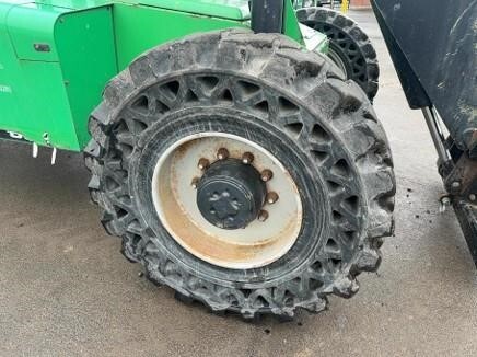 2015 SkyTrak 8042-10