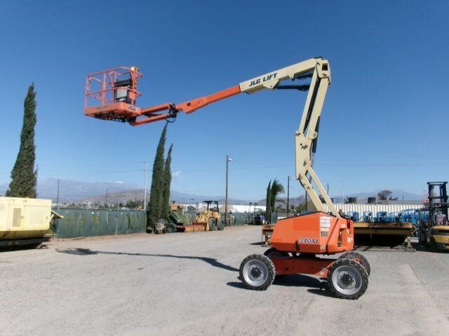 2019 JLG 340AJ-19