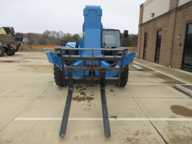 2025 Genie GTH-1056-7