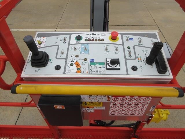 2024 Skyjack SJ66 T-8