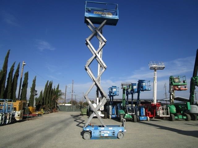 2015 Genie GS-2632-8