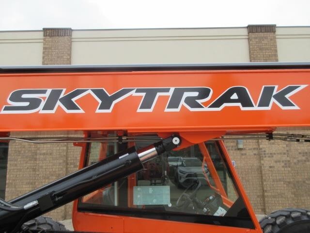 2025 SkyTrak 8042-34