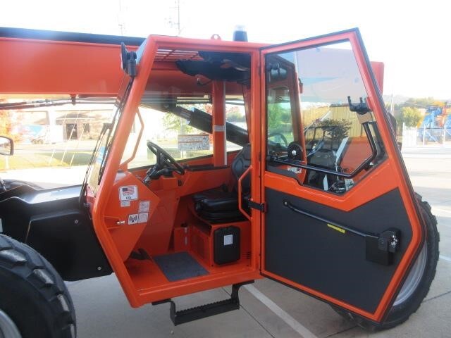 2025 SkyTrak 8042-20