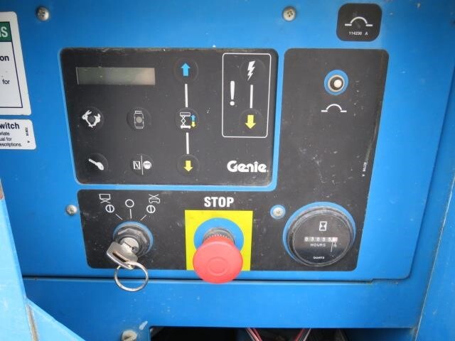 2013 Genie GS-4390 RT-13