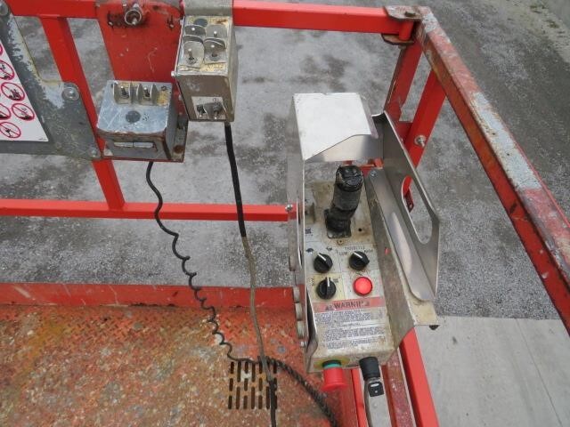 2013 Skyjack SJ9250 RT-21