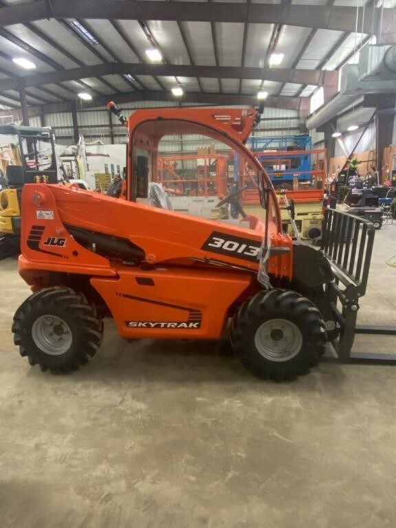 2026 SkyTrak 3013-3