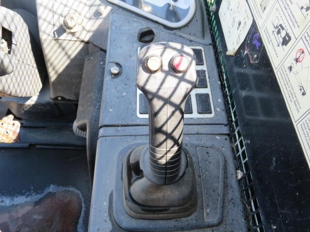 2016 Genie GTH-5519-17